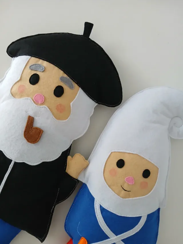 OLENTZERO Y MARI DOMINGI