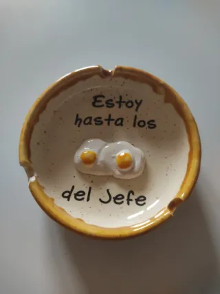 Portacenere in ceramica con frase divertente