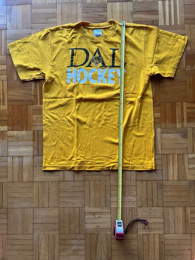 00’s Adidas T-Shirt Dalahousie Tigers Canada