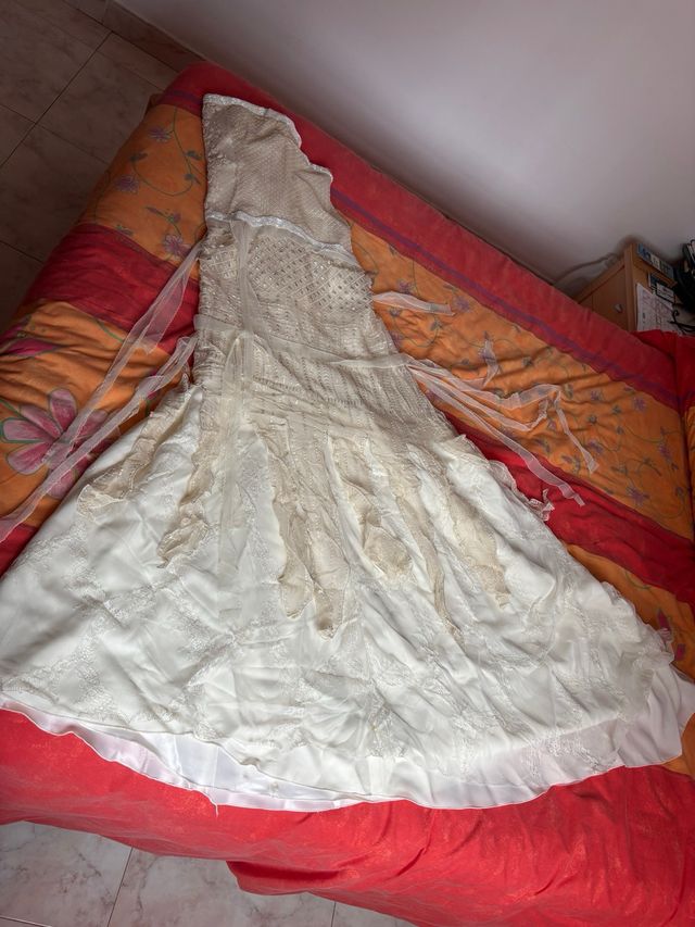 Vestido de Novia Yolan Cris Beige/Blanco