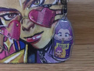 Estuche Huntrix Demon Slayer