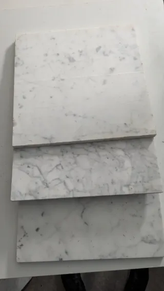 Losas de mármol blanco