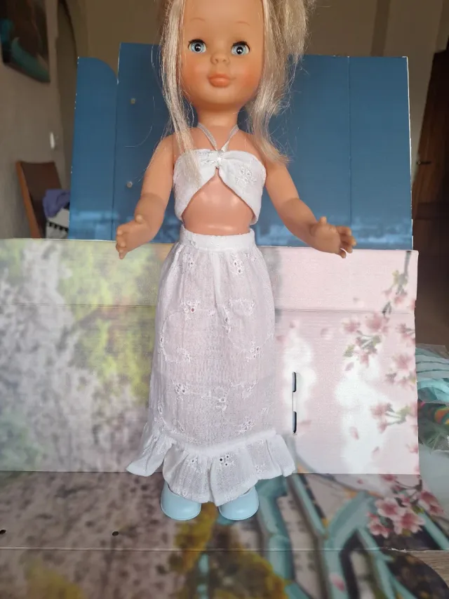 Conjunto Nancy blanco crop top y falda