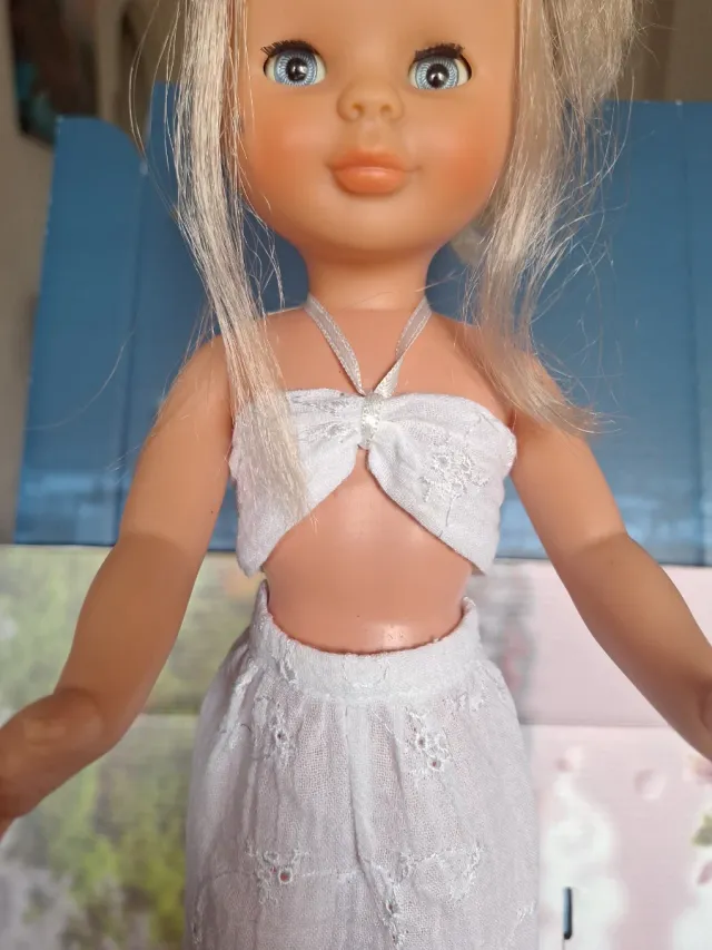 Conjunto Nancy blanco crop top y falda