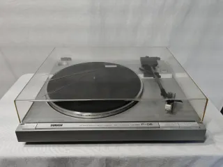 Tocadiscos Yamaha P-06