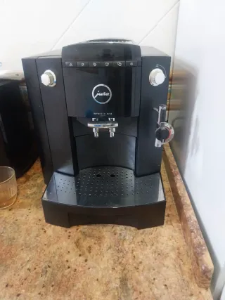 Cafetera Jura Impressa X50 Negra