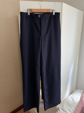 Pantalones de vestir azul marino sin usar