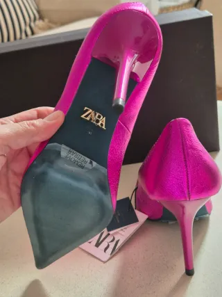 Zapatos tacón piel Zara fucsia