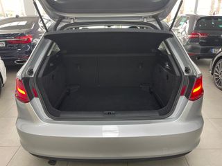 Audi A3 1.6 TDI 105 CV AMBITION 2013