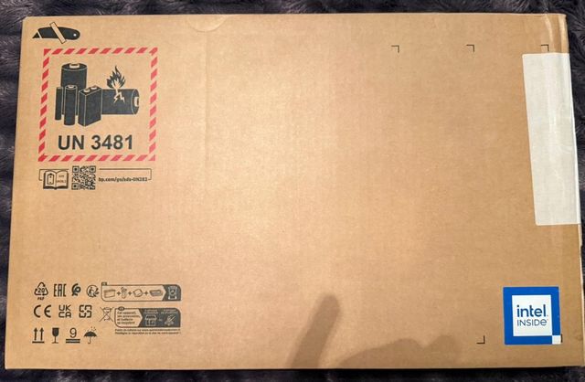 Portátil NUEVO HP Laptop 15s-fq5114ns Gris/Plata