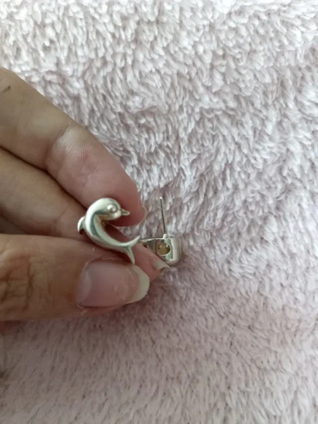 Orecchini in argento a forma di delfino