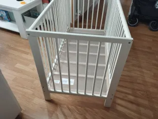 Cuna madera con colchón y funda