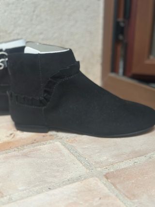 Botines negros niña talla 37
