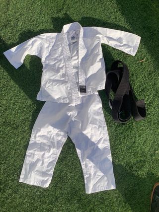 Kimono infantil blanco Decatlhon