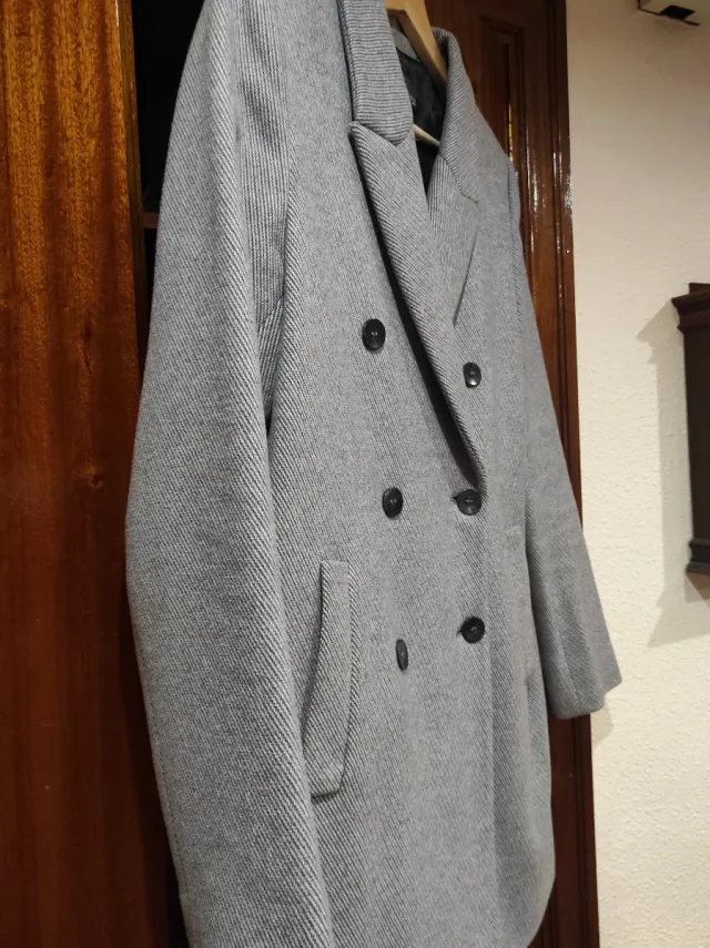 Abrigo Zara gris talla M