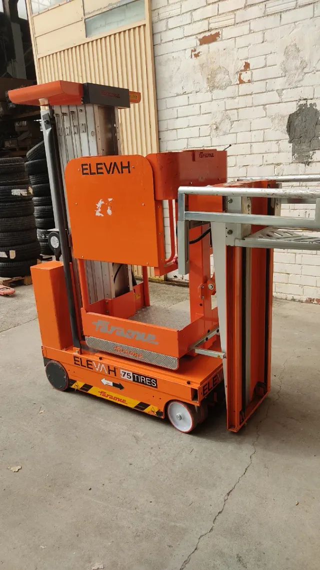 Plataforma Elevadora 7.5 mts