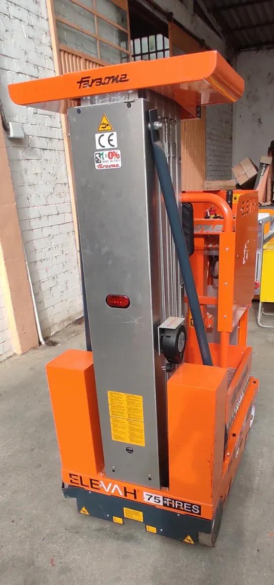 Plataforma Elevadora 7.5 mts