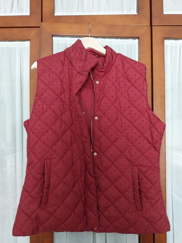 Chaleco Burdeos Acolchado sin mangas