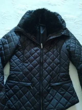 Chaqueta acolchada Zara negra