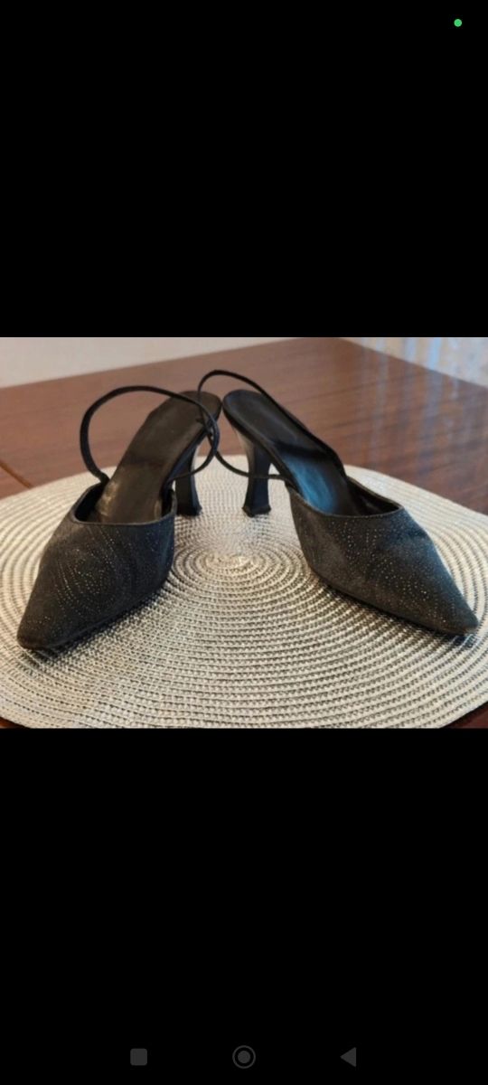 Zapatos de tacón de tela vaquera con brillos