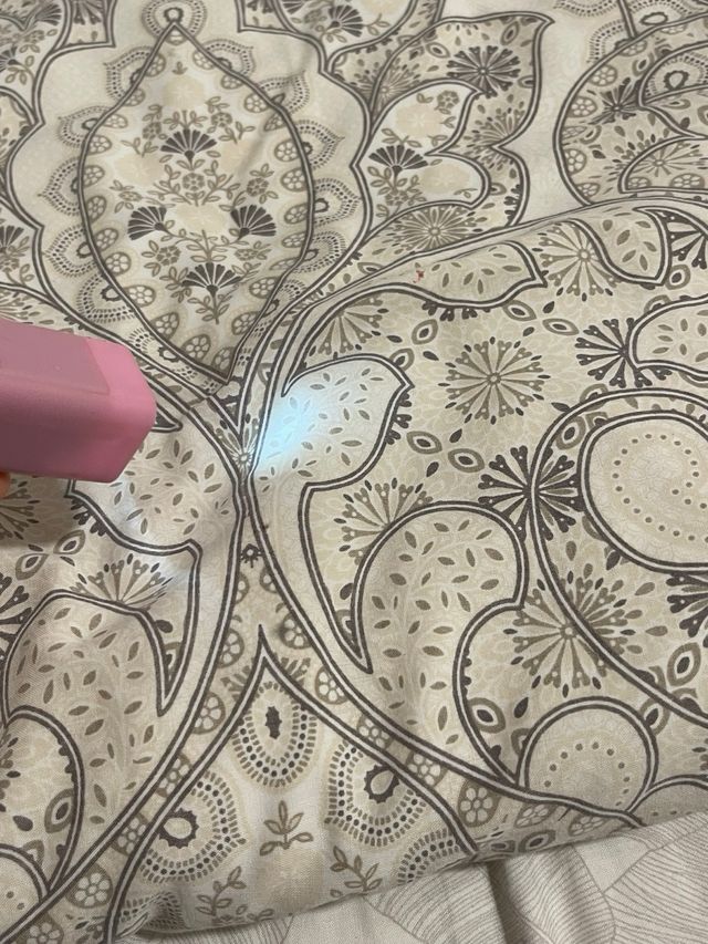 Abanico de mano plegable rosa