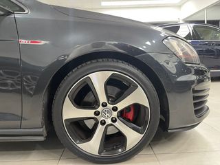 Volkswagen Golf GTI 2.0 TSI 220 CV 2016