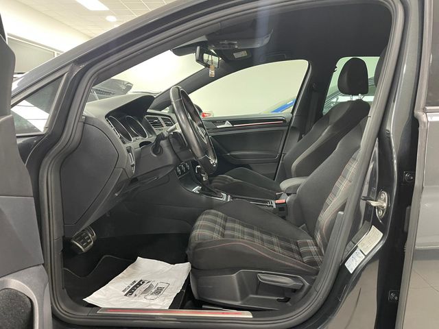 Volkswagen Golf GTI 2.0 TSI 220 CV 2016