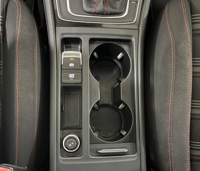 Volkswagen Golf GTI 2.0 TSI 220 CV 2016