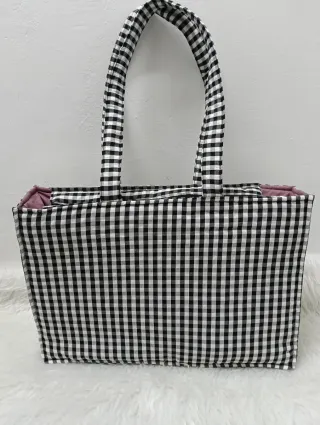 Bolso Tote Cuadros Blanco y Negro