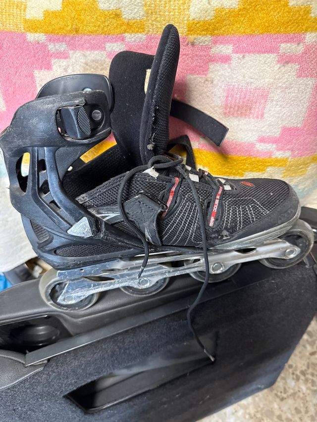 Patines en línea negros talla 44