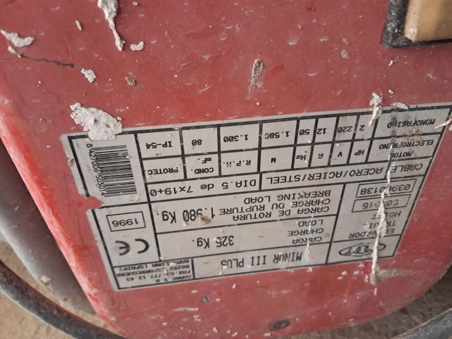 Maquinillo con mástil y cesta