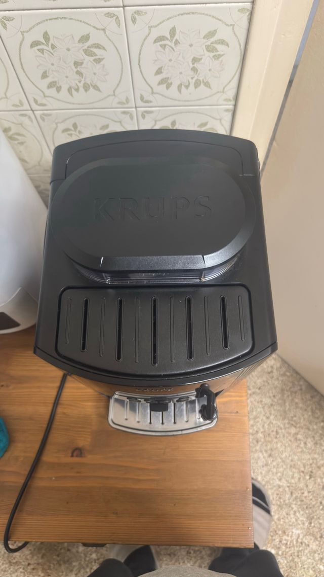 Cafetera Krups Superautomática Negra