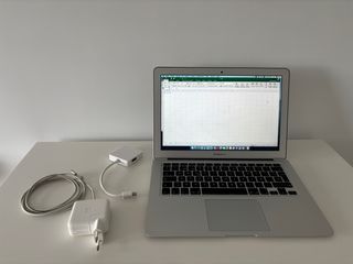 MacBook Air 13 + Adaptador Thunderbolt