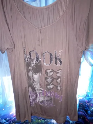 Camisetas, se me quedaron grandes