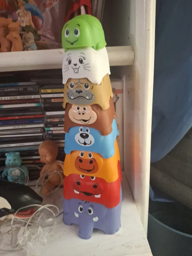 Juguetes apilables de animales para bebés