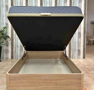 Colchón y canapé abatible