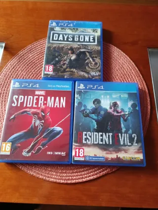 Juegos PS4:Days gone, Resident evil 2, Spiderman.
