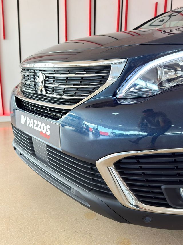 Peugeot 5008 DIESEL 1.5HDI 130CV 7 plazas 2018