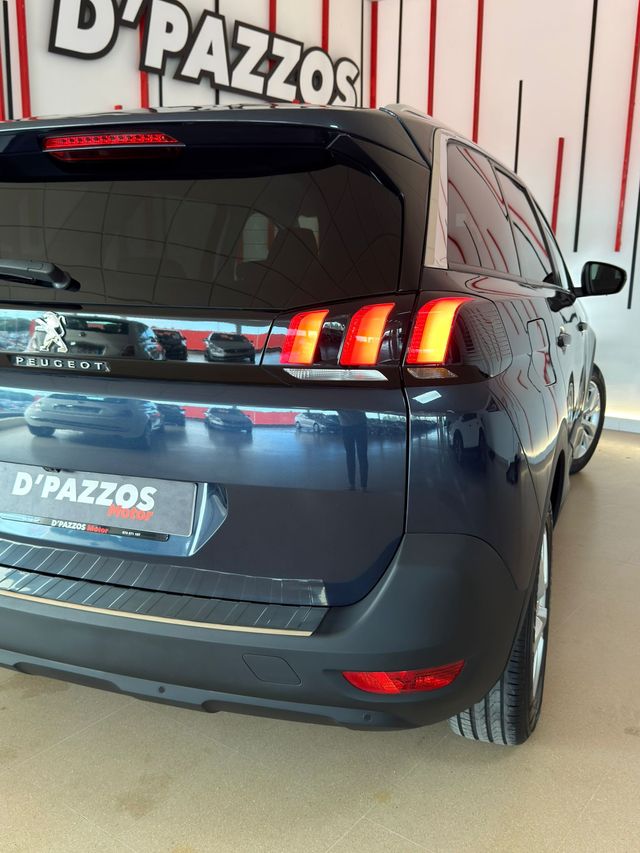 Peugeot 5008 DIESEL 1.5HDI 130CV 7 plazas 2018
