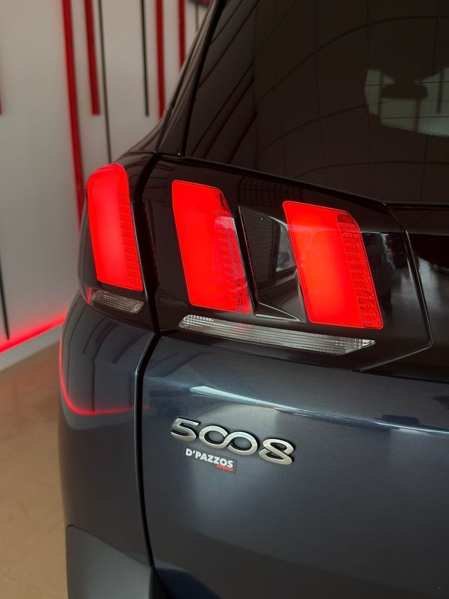 Peugeot 5008 DIESEL 1.5HDI 130CV 7 plazas 2018