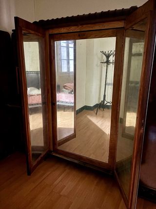 Armadio antico in legno massello (anni '20)