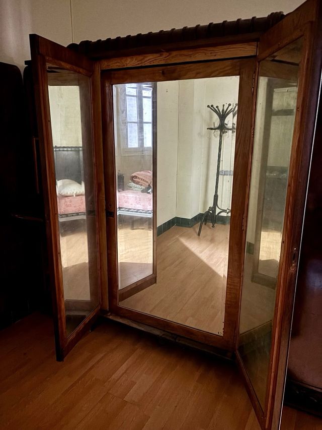 Armario antiguo madera maciza (años 20)