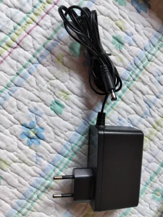 Router ZTE con cables