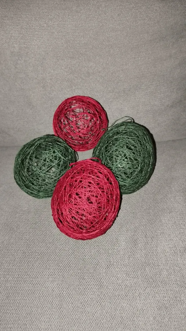 Bolas de Natal em crochê (Verde e Vermelho)