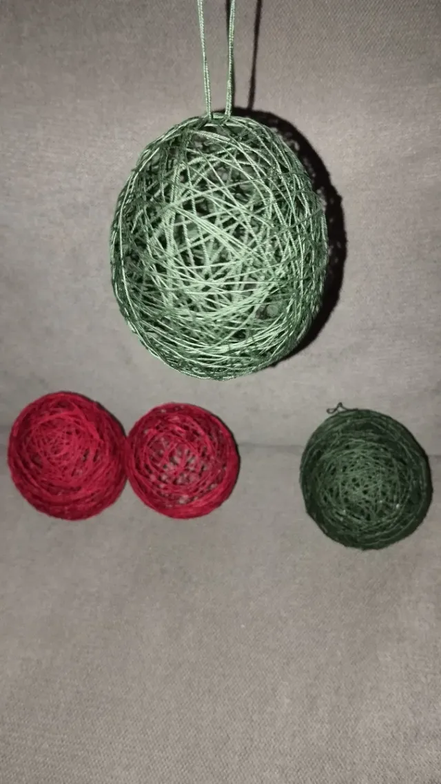 Bolas de Natal em crochê (Verde e Vermelho)