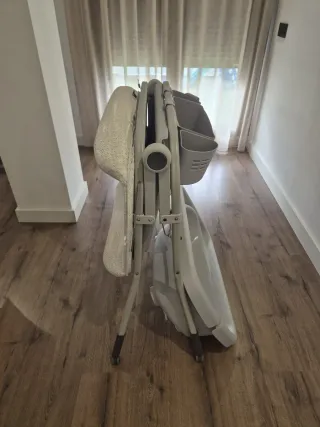 Bañera y cambiador Chicco 2 en 1 gris