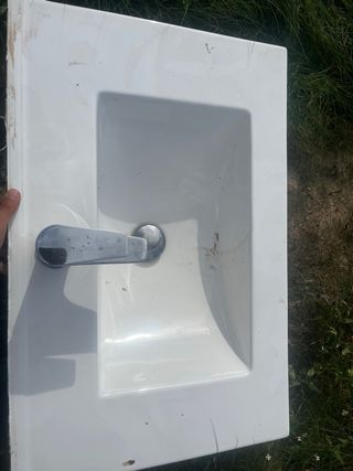 Lavabo cerámico 61 x 47 cm