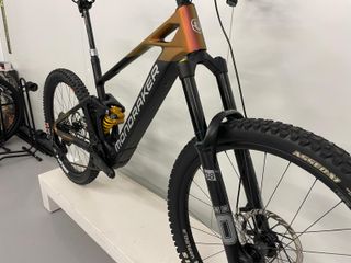 BICI ELECTRICA MONDRAKER DUNE CARBON XR TEST T.L