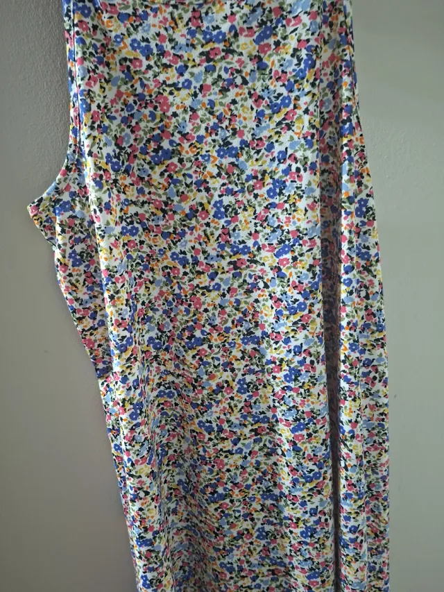 Vestido playero sirve para tallas s/m es ancho