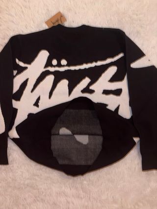 Malha Stussy Preta e Branca